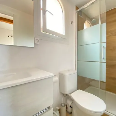 06ak2 - Modern Cap Marina With Sea View דירה וילנב-לובה