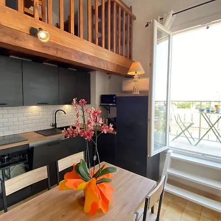 06ak2 - Modern Cap Marina With Sea View וילנב-לובה